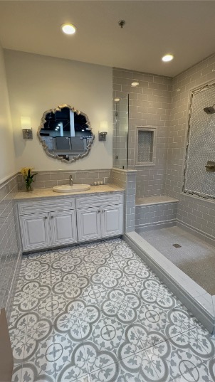 Portfolio image 1-24