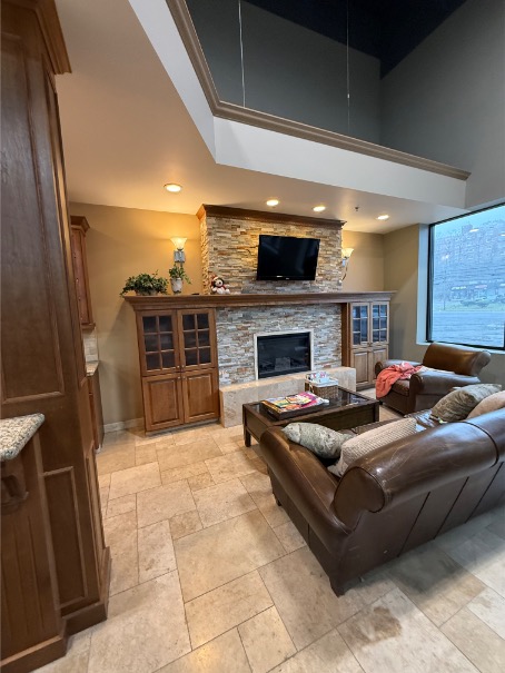 Portfolio image 1-43